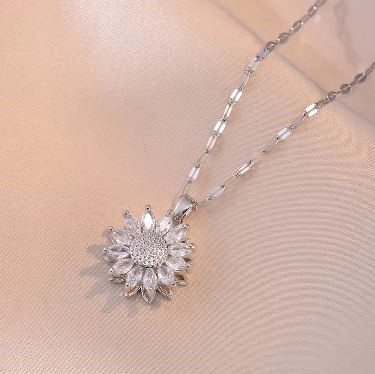 Ketting Bloemenbetovering