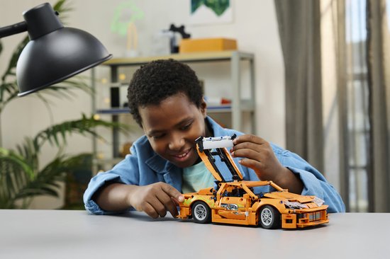 Mooibelle Technic Fast and Furious Toyota Supra MK4 set - 42204