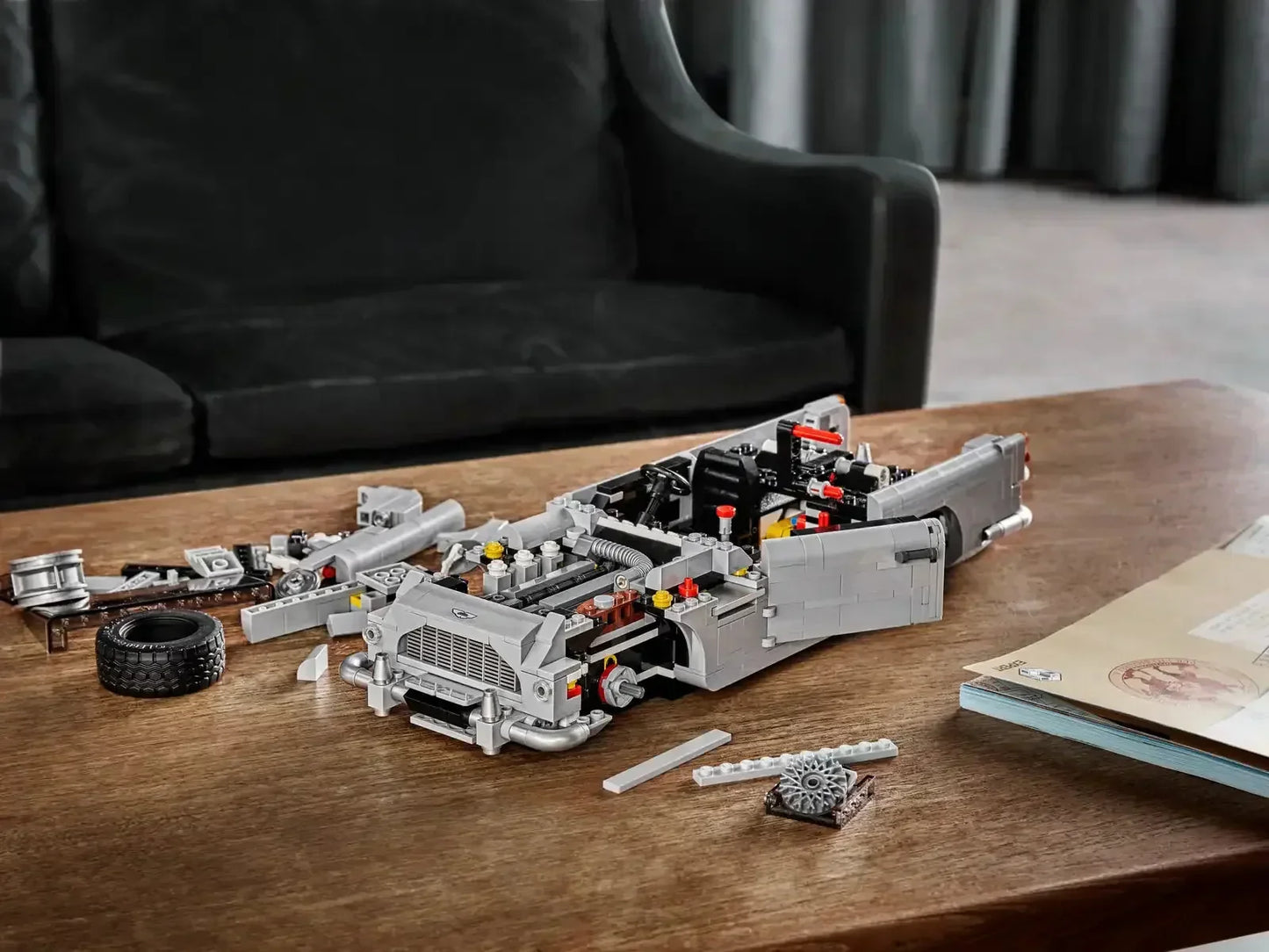 DB5 "007" (1,295 stenen)