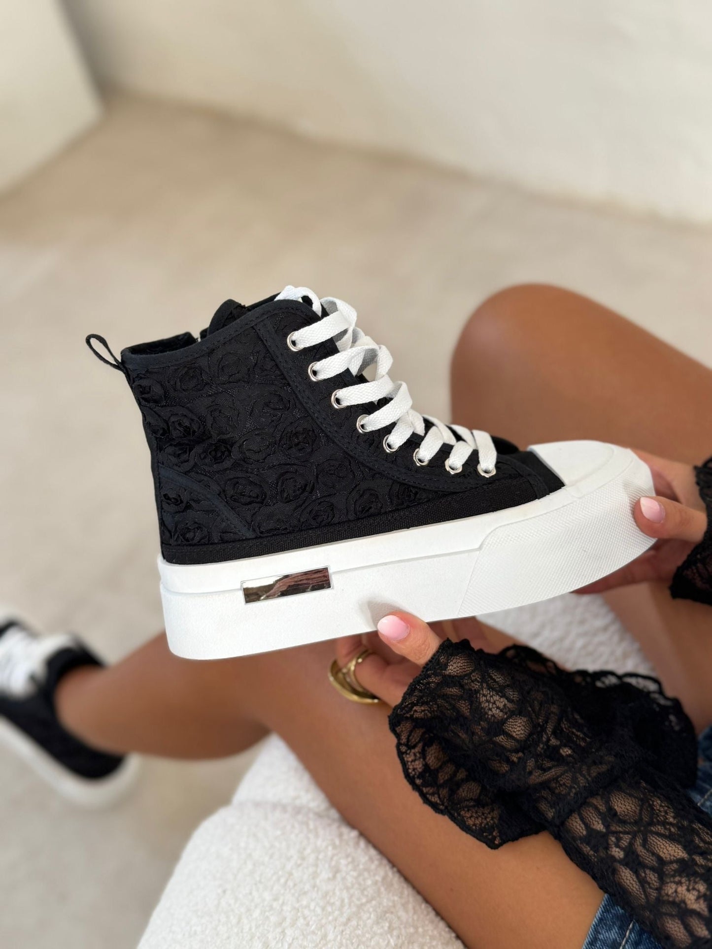 Diandra | Zwarte sneakers