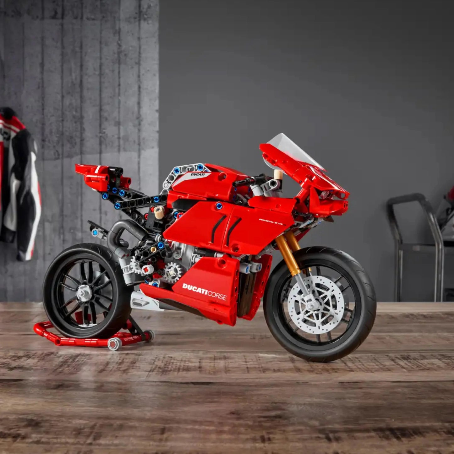 Panigale V4 R (646 stenen)
