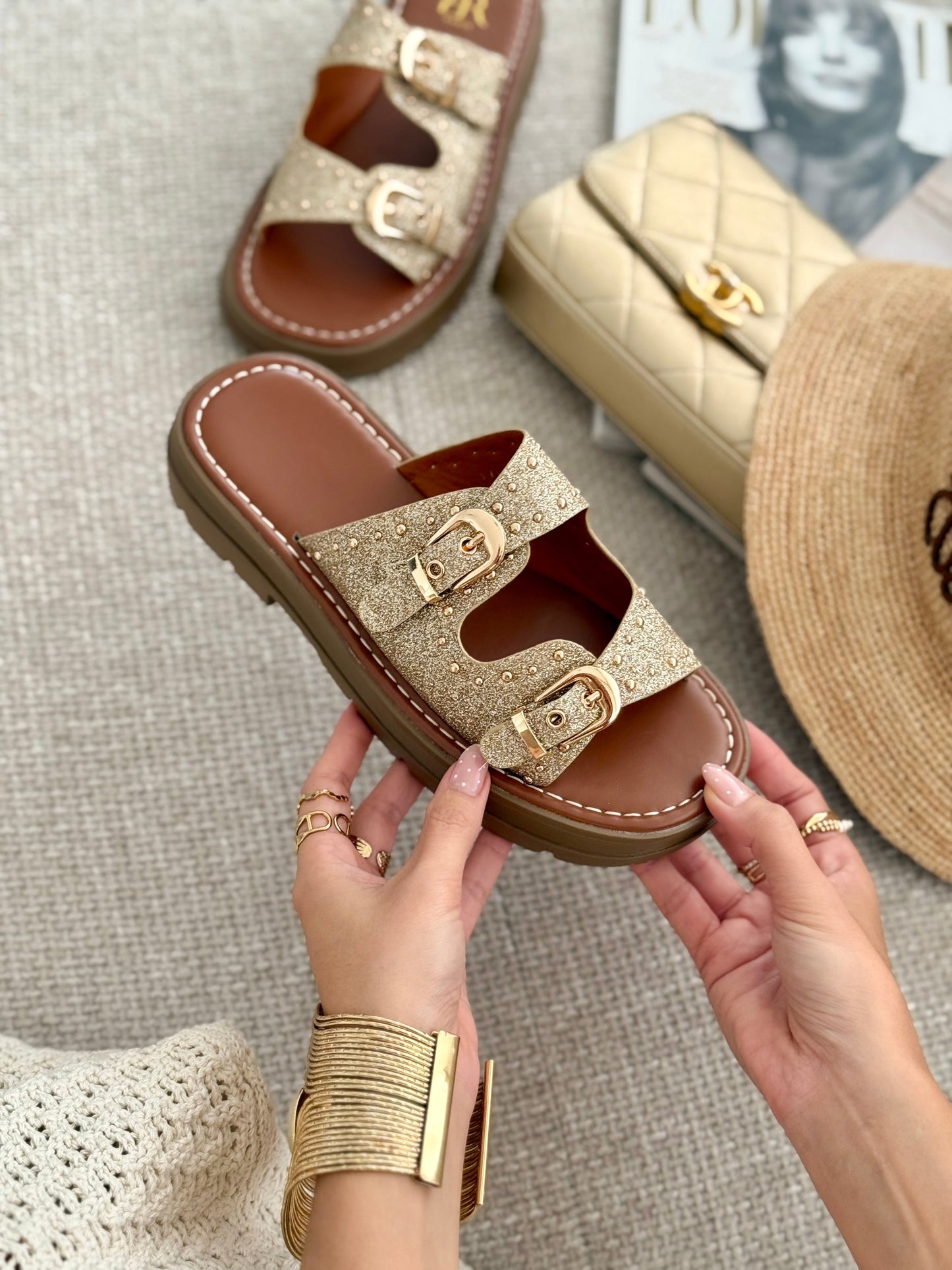 Carine | Gouden sandalen