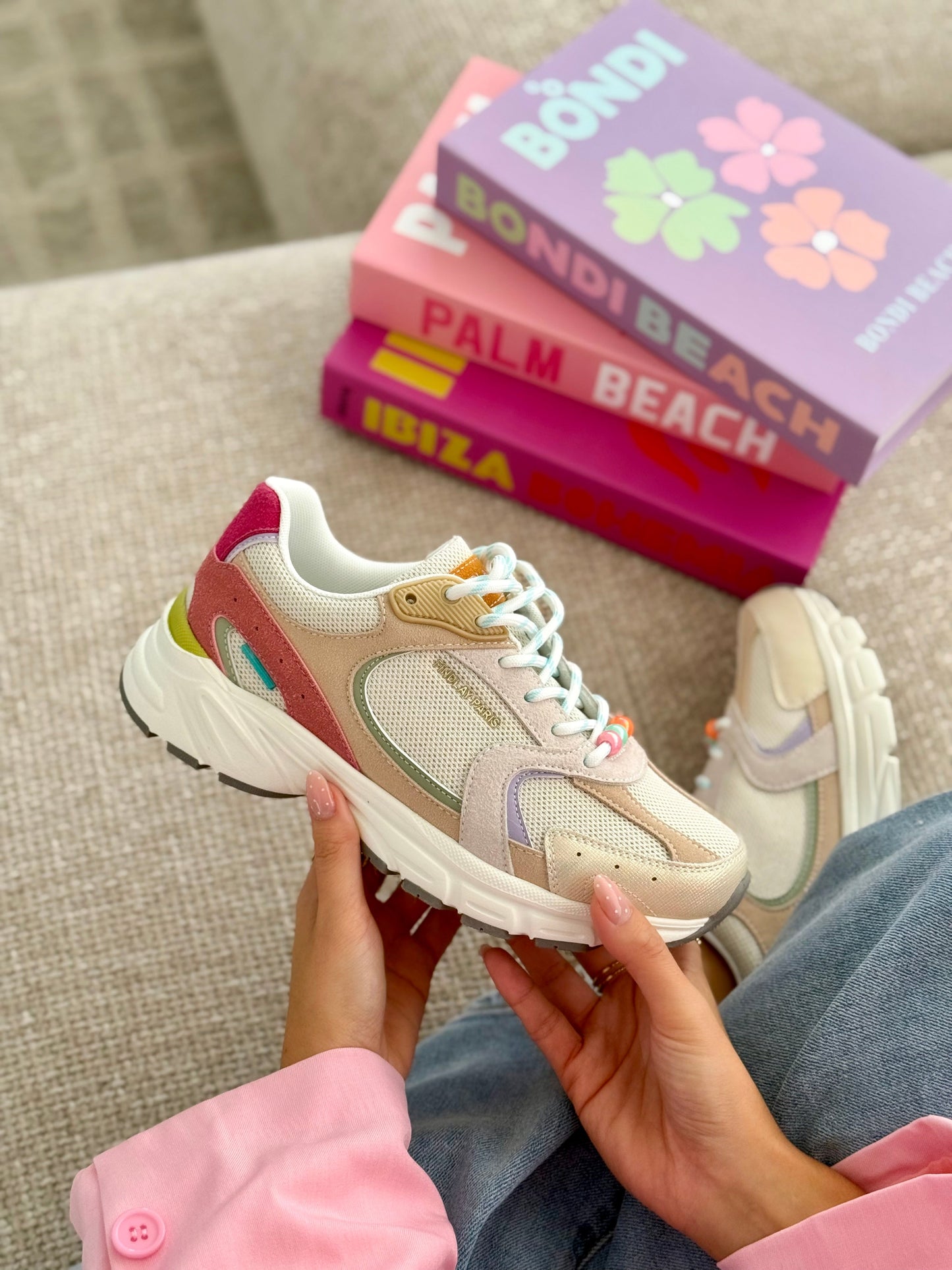 Lola | Sneakers